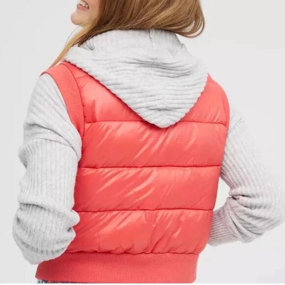 Aerie Offline Calypso Puffer Vest Outdoors Sleeveless Cropped Red Size XL - Picture 3 of 7